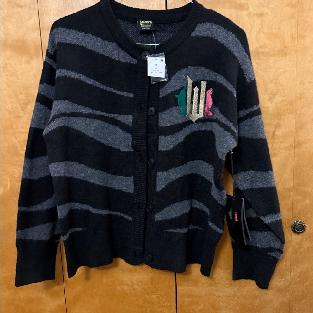 Wicked Black and Gray button up Cardiigan women size Medium